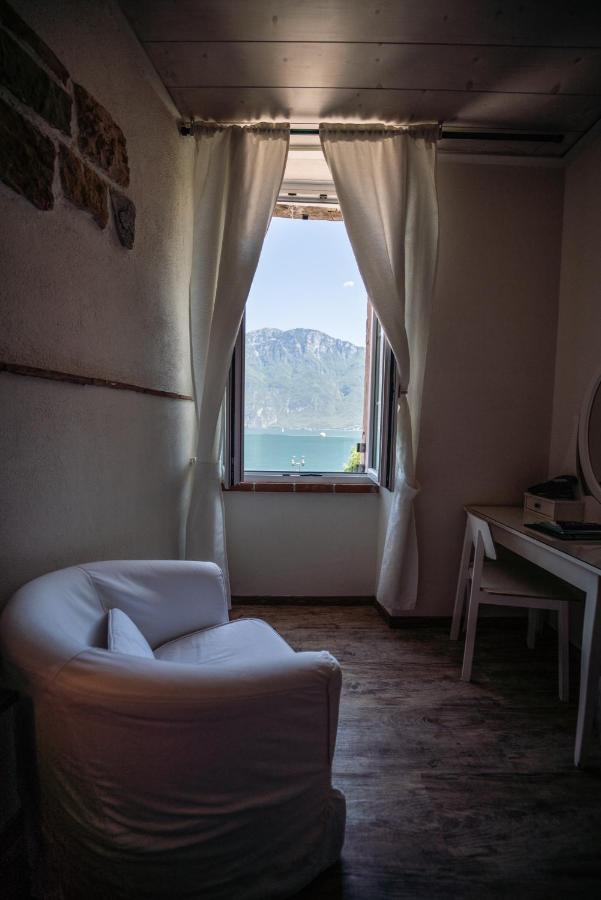Garni Gianmartin Hotel Limone sul Garda Luaran gambar