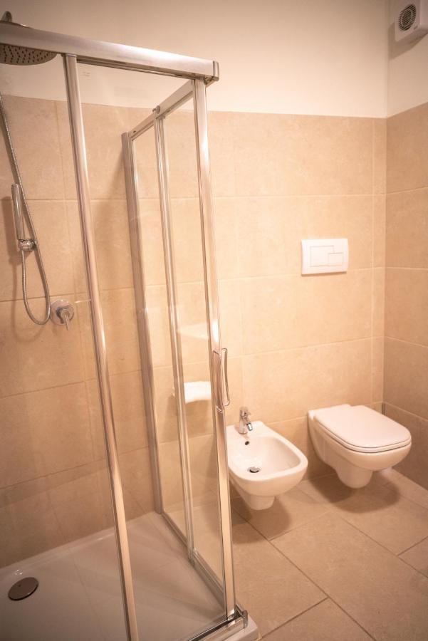 Garni Gianmartin Hotel Limone sul Garda Luaran gambar