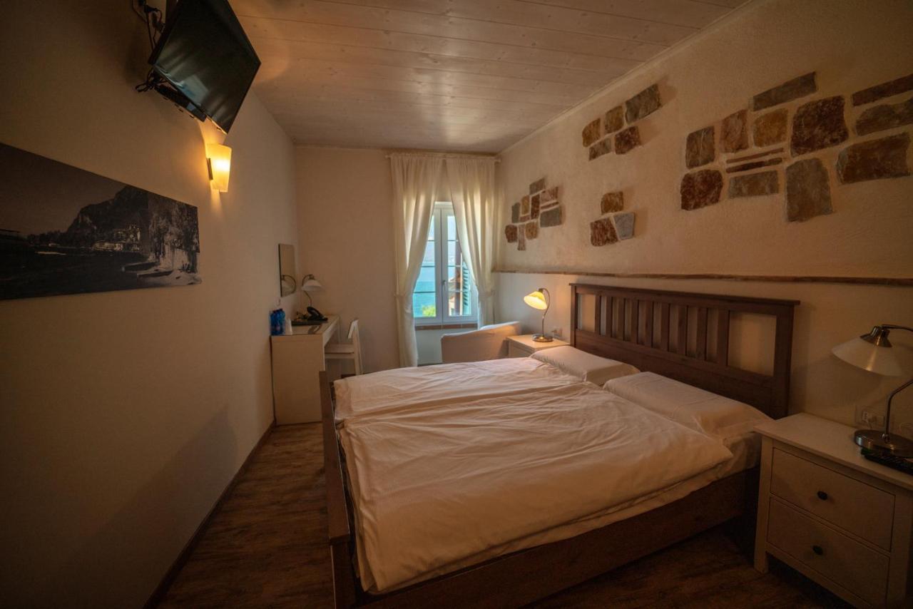 Garni Gianmartin Hotel Limone sul Garda Luaran gambar
